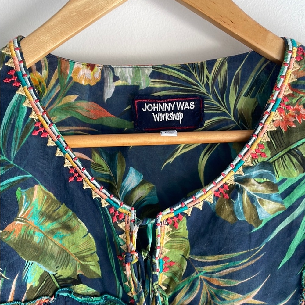 Johnny Was Women's Tropical Print Top - Green Sz Small. - Picture 6 of 10